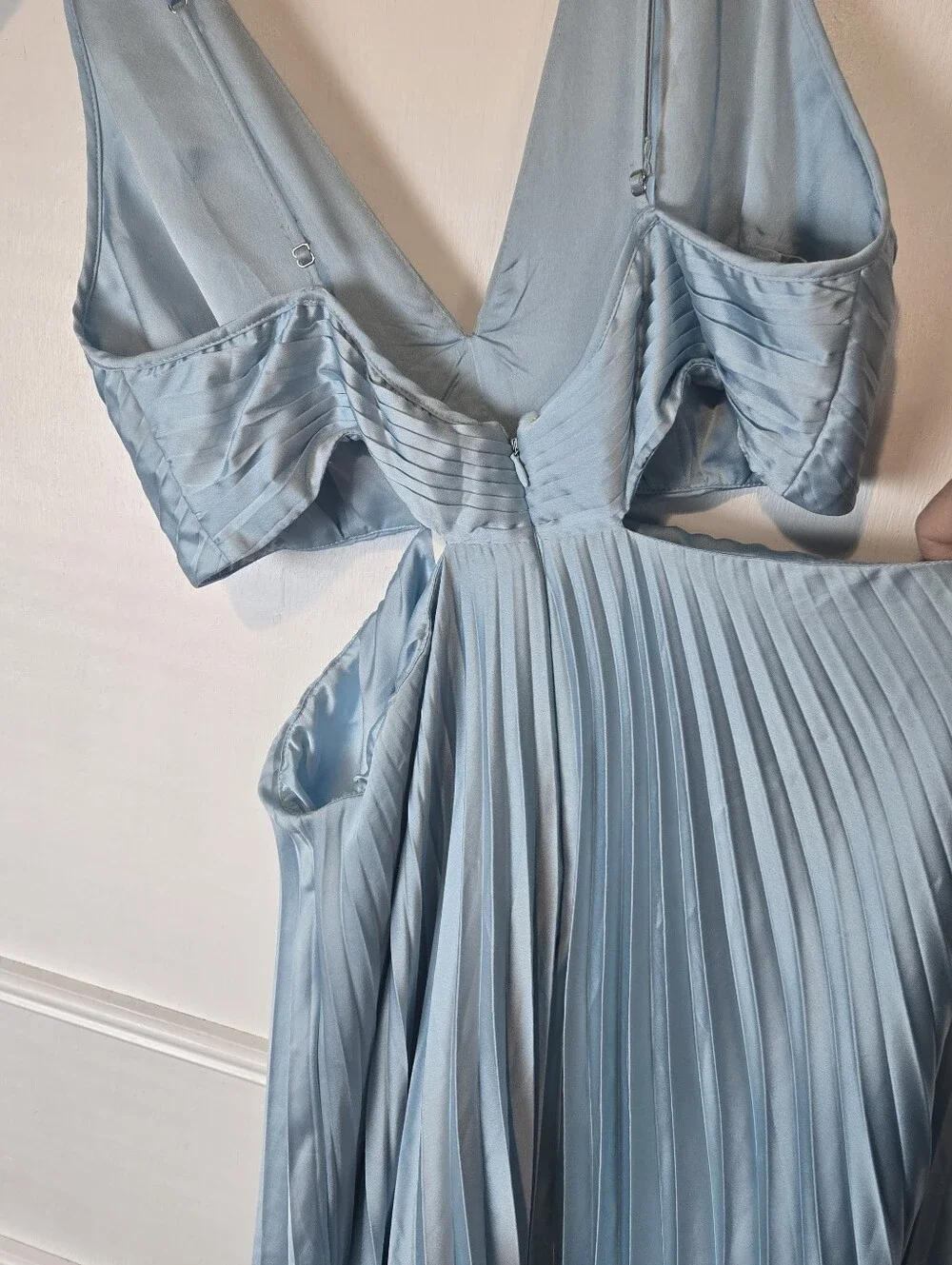 NWT Abercrombie And Fitch Light Blue Pleated Cutout Maxi Dress Giselle Sz Large